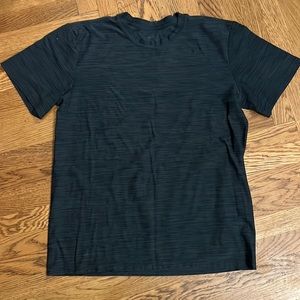 Nike men’s dry fit shirt size medium preowned